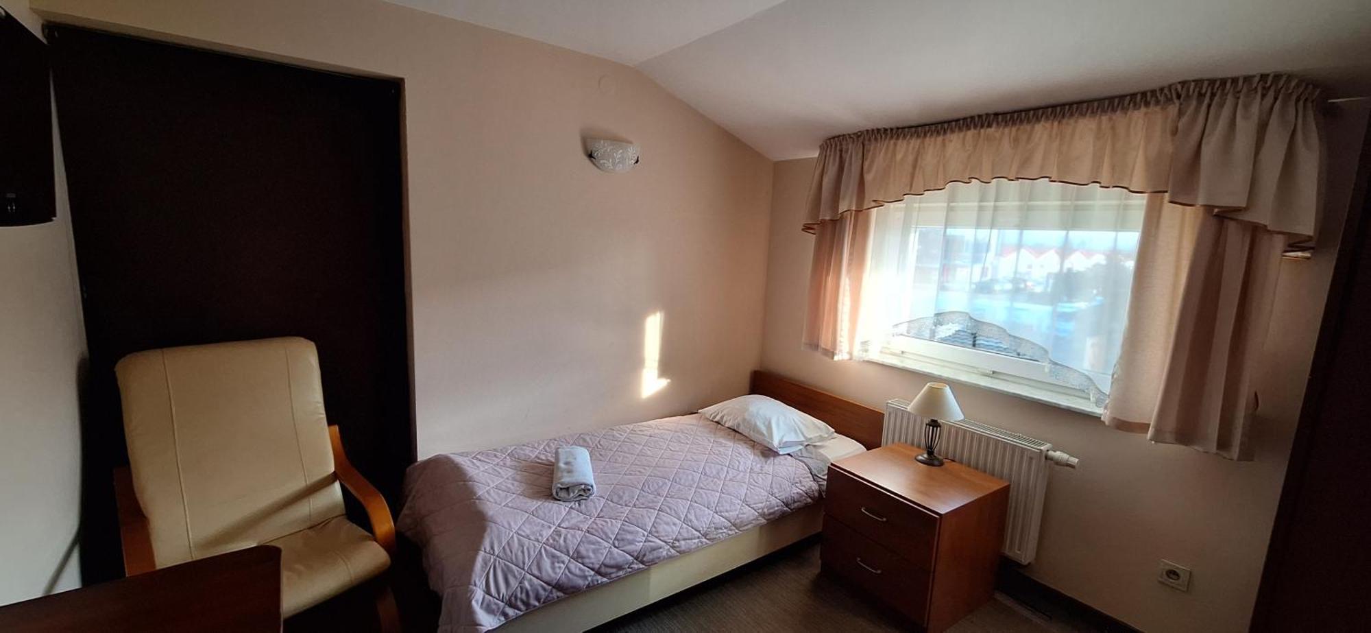 Hotel U Agaty Krosno Exterior foto